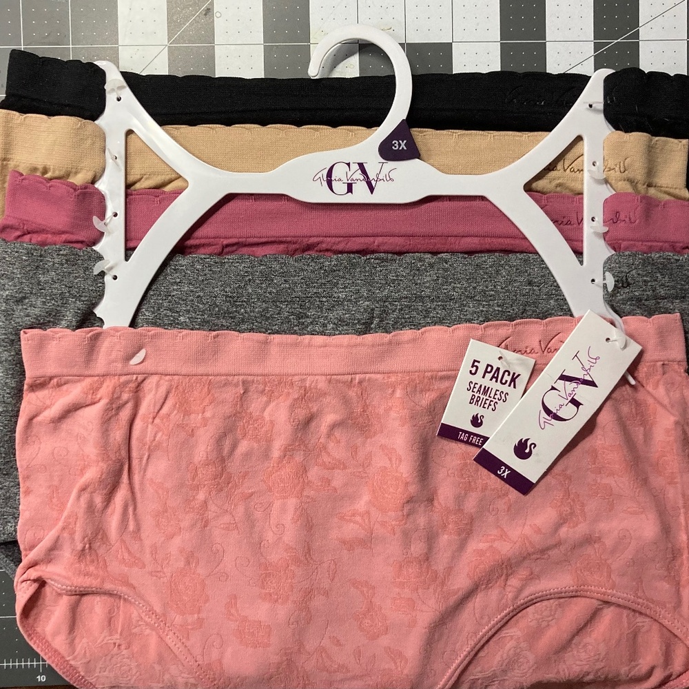 Gloria Vanderbilt 5 pack seamless briefs - 3X